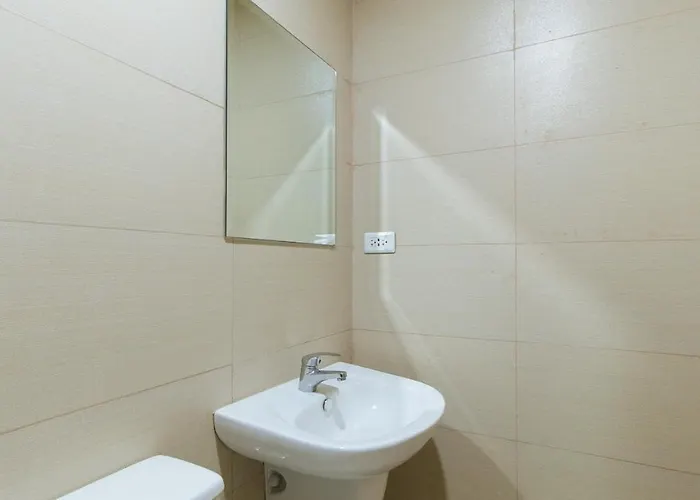 Jhocson Residences Hotel *