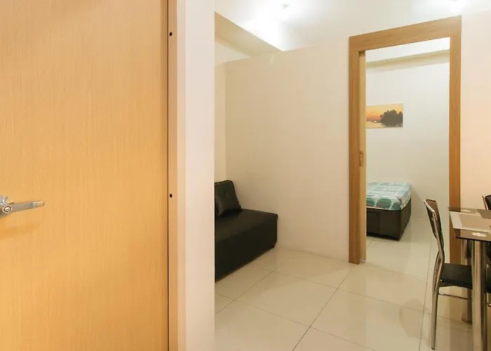 Jhocson Residences Hotel *