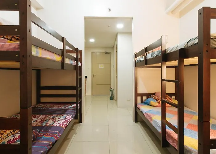 Jhocson Residences Hotel