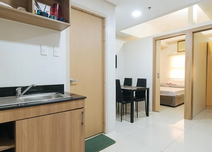 Jhocson Residences Hotel *