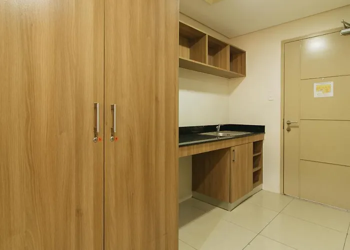 Jhocson Residences *